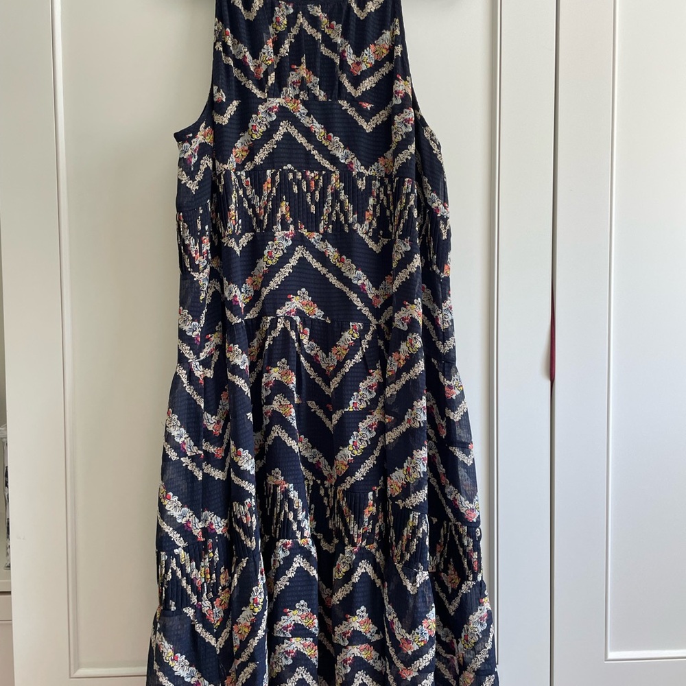 HD in Paris Blue floral Sleeveless Halter sundress, size large
